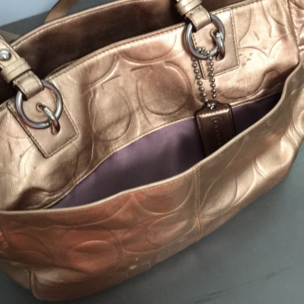 Coach Embossed Gold Purse - Picture 7 of 16